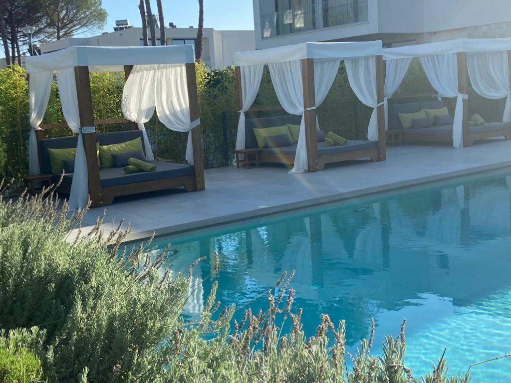 דורס Rosemarine Villas מראה חיצוני תמונה